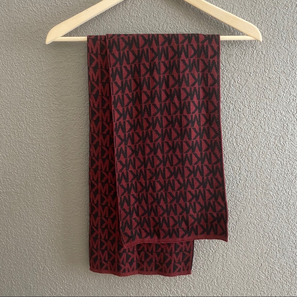Michael kors black and burgundy scarf